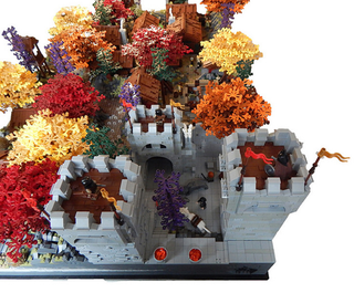 Illustration for article titled There's a Castle Hidden in the LEGO Autumn Foliage